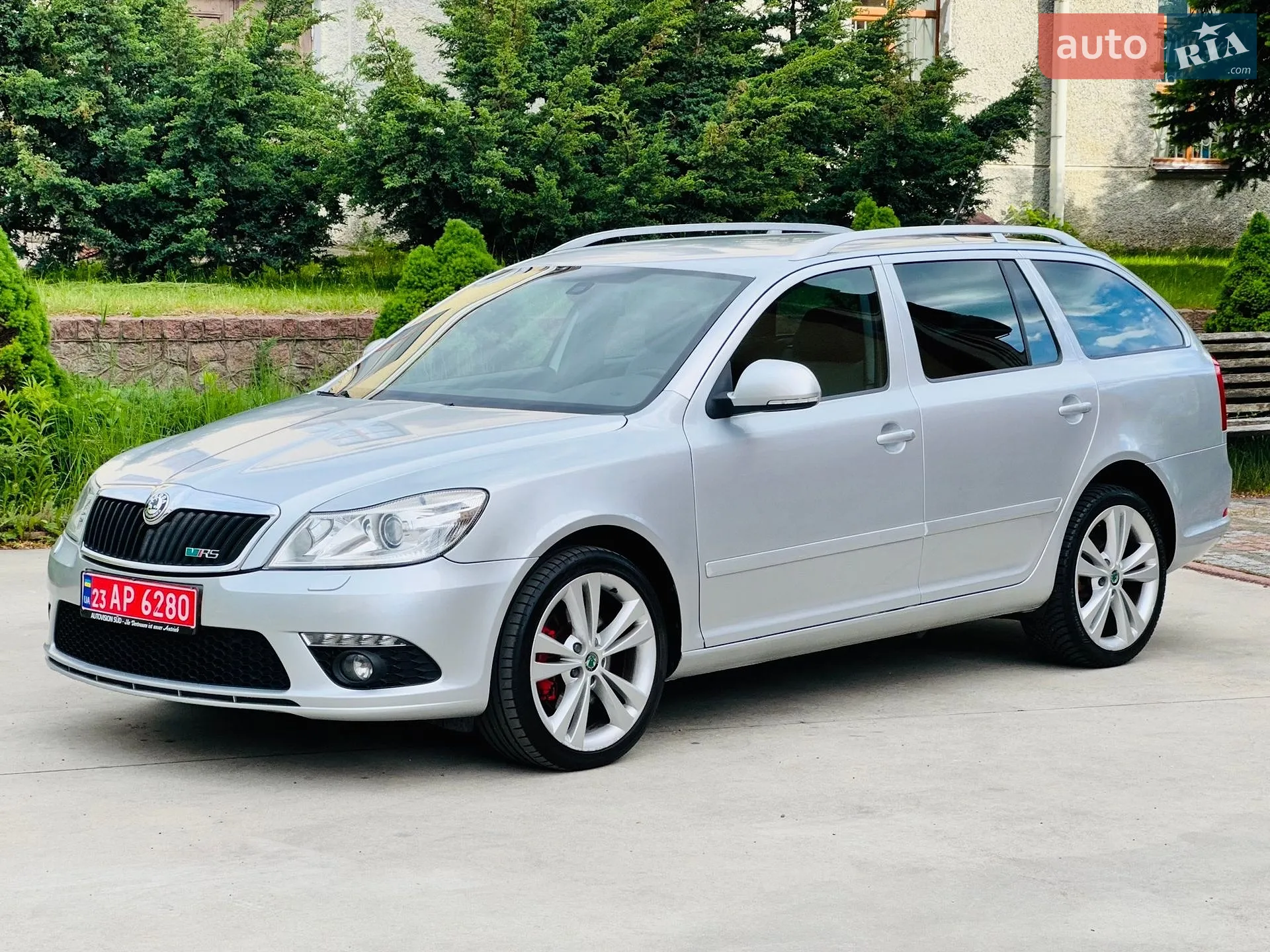 2010 Skoda Octavia - мініатюра 5