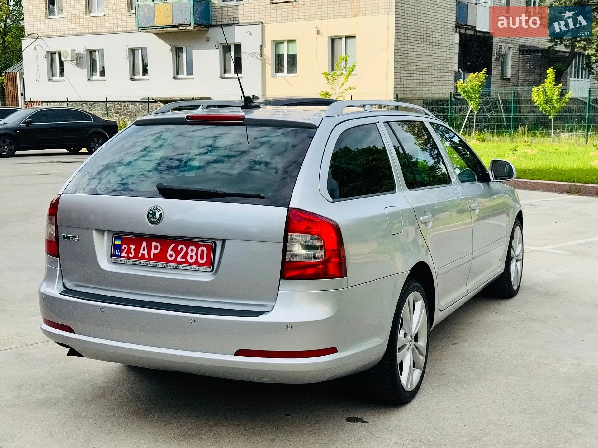 2010 Skoda Octavia - мініатюра 11