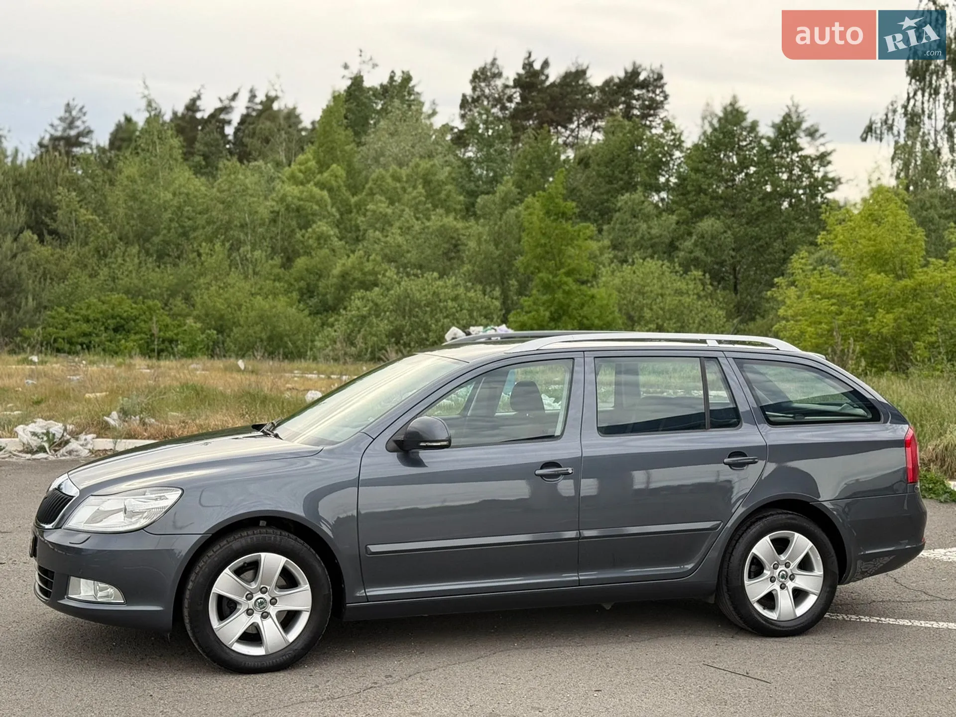 2010 Skoda Octavia - мініатюра 11