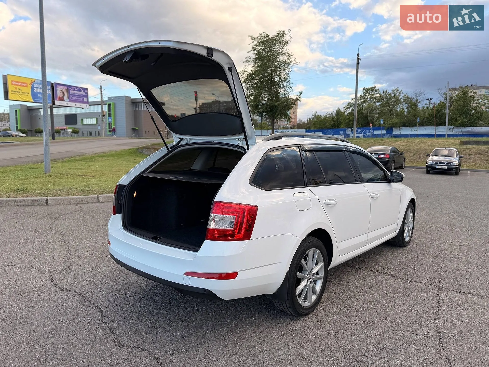 2015 Skoda Octavia - мініатюра 30