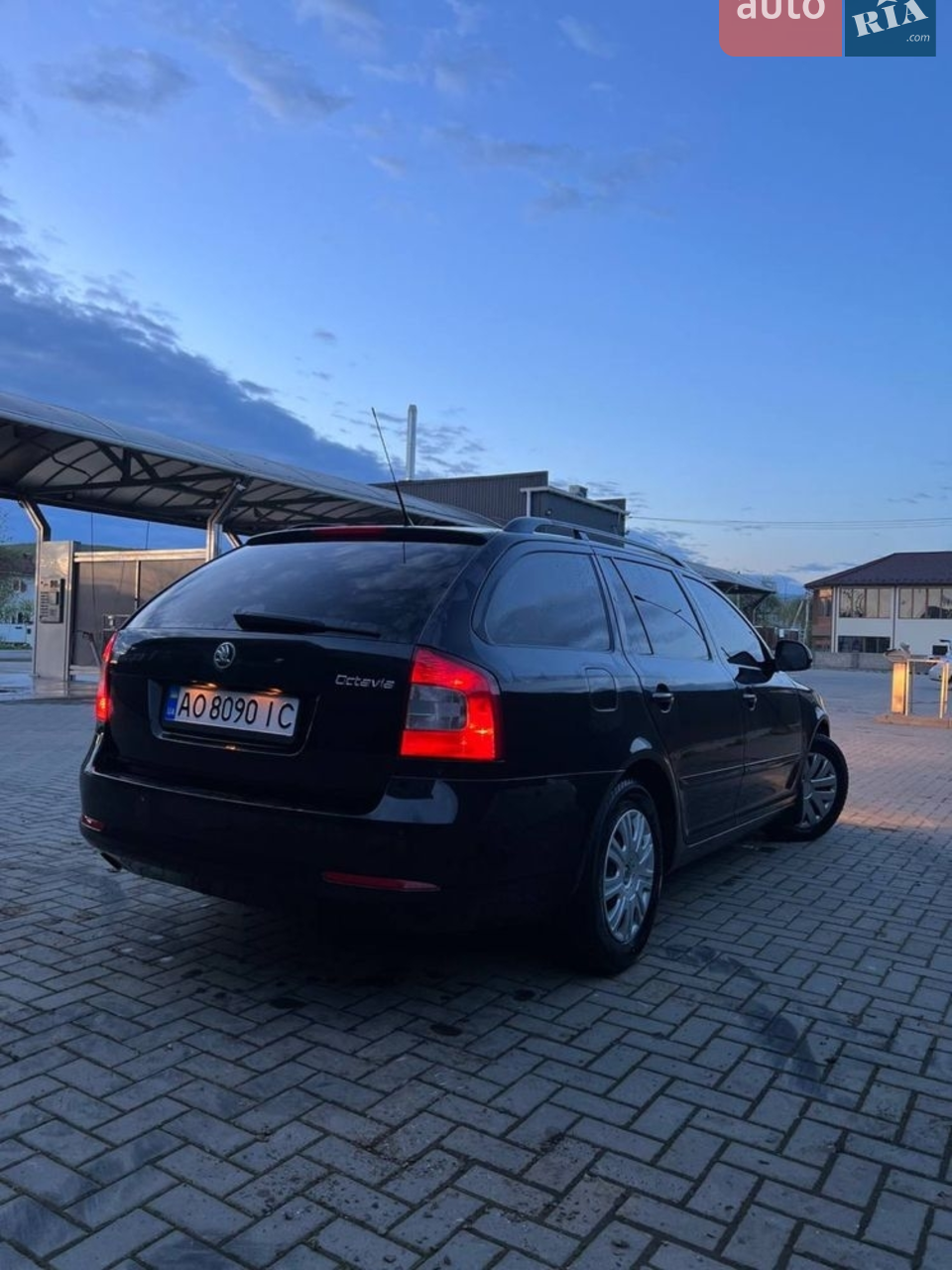 2010 Skoda Octavia - мініатюра 20
