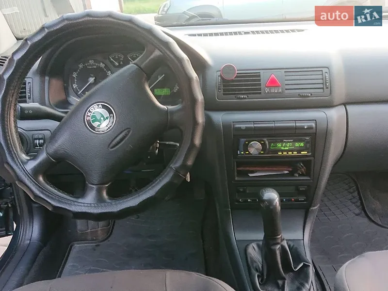 Skoda Octavia 2003 VIN TMBBL41U948731834 фото оголошення 8 з 42