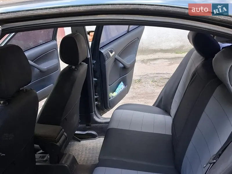 Skoda Octavia 2003 VIN TMBBL41U948731834 фото оголошення 12 з 42