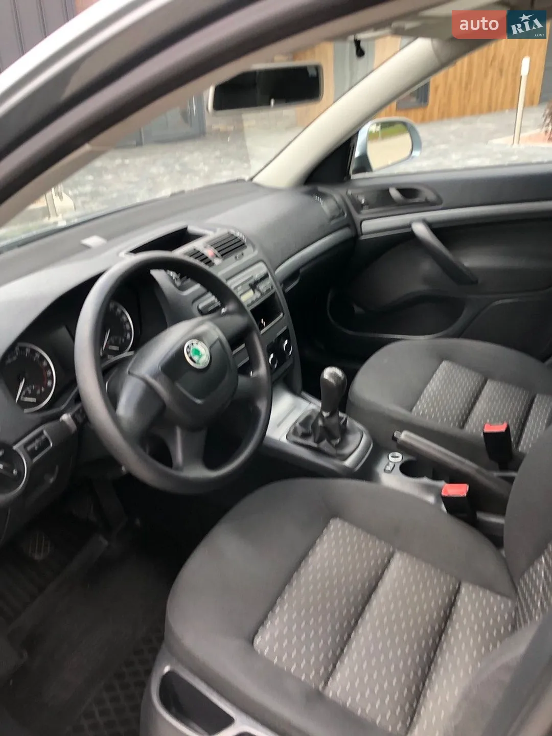2011 Skoda Octavia - мініатюра 20