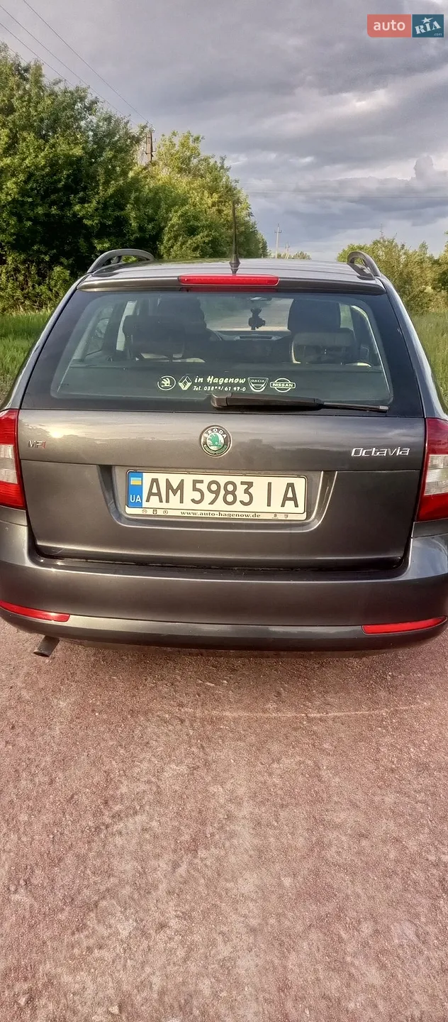 2011 Skoda Octavia - мініатюра 3
