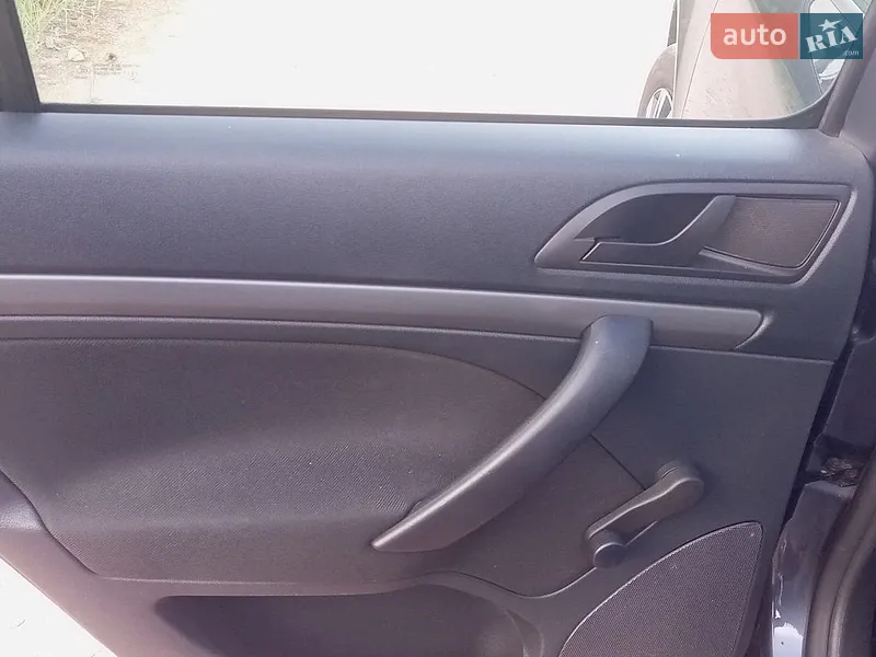 Skoda Octavia 2011 VIN TMBJA61Z6B2166211 фото оголошення 4 з 50