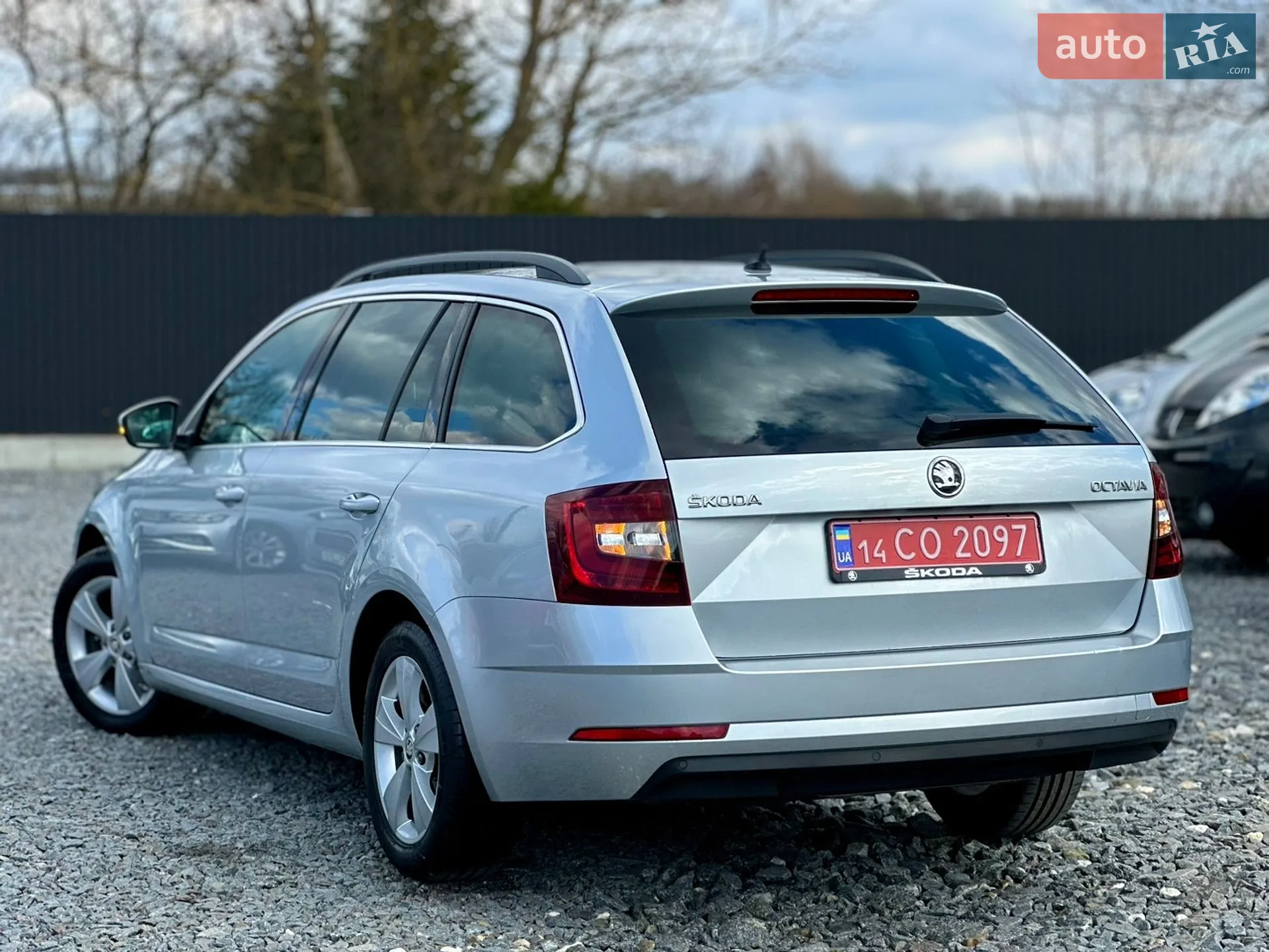 2017 Skoda Octavia - мініатюра 24