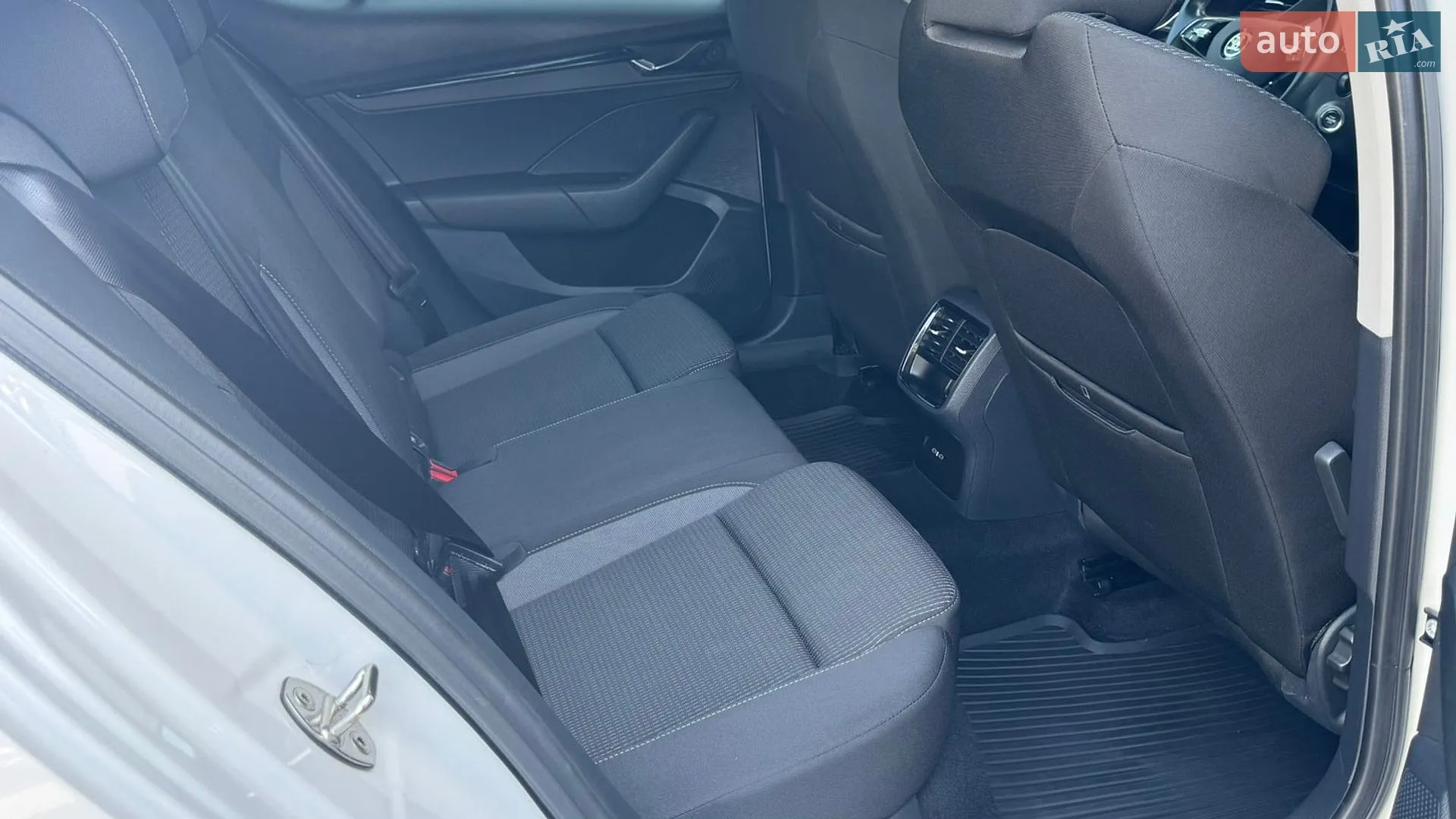 2021 Skoda Octavia - мініатюра 7