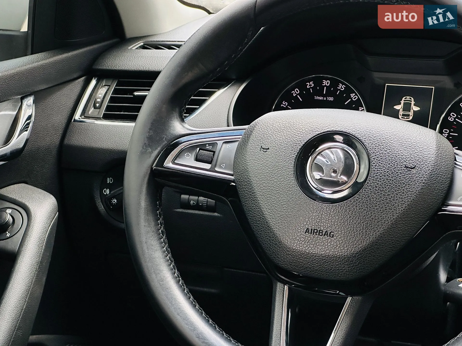 2013 Skoda Octavia - мініатюра 27
