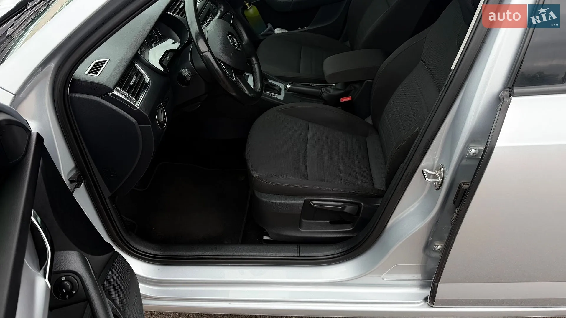 2014 Skoda Octavia - мініатюра 31