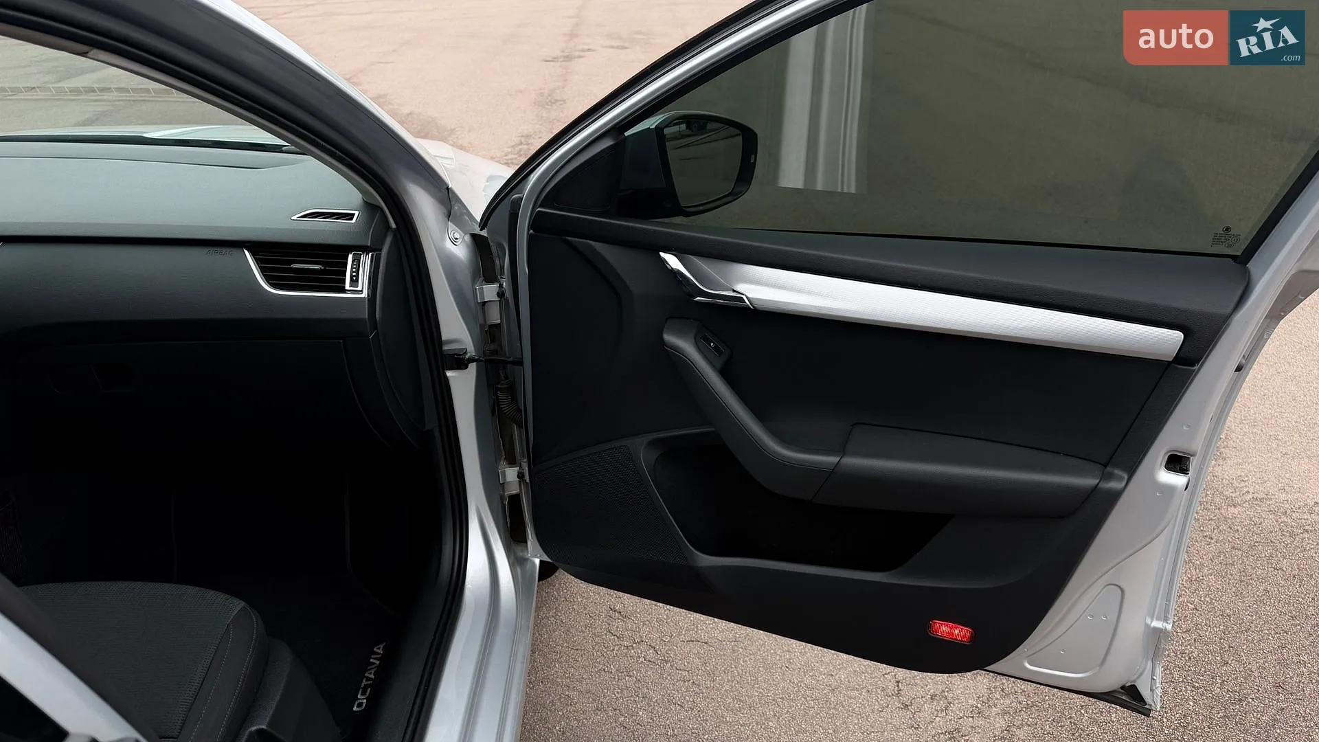 2014 Skoda Octavia - мініатюра 35