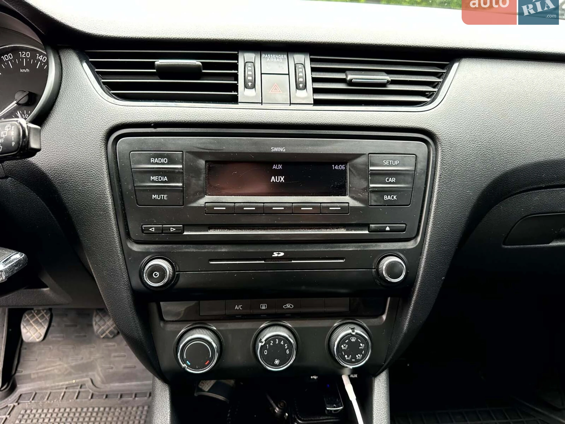 2013 Skoda Octavia - мініатюра 26