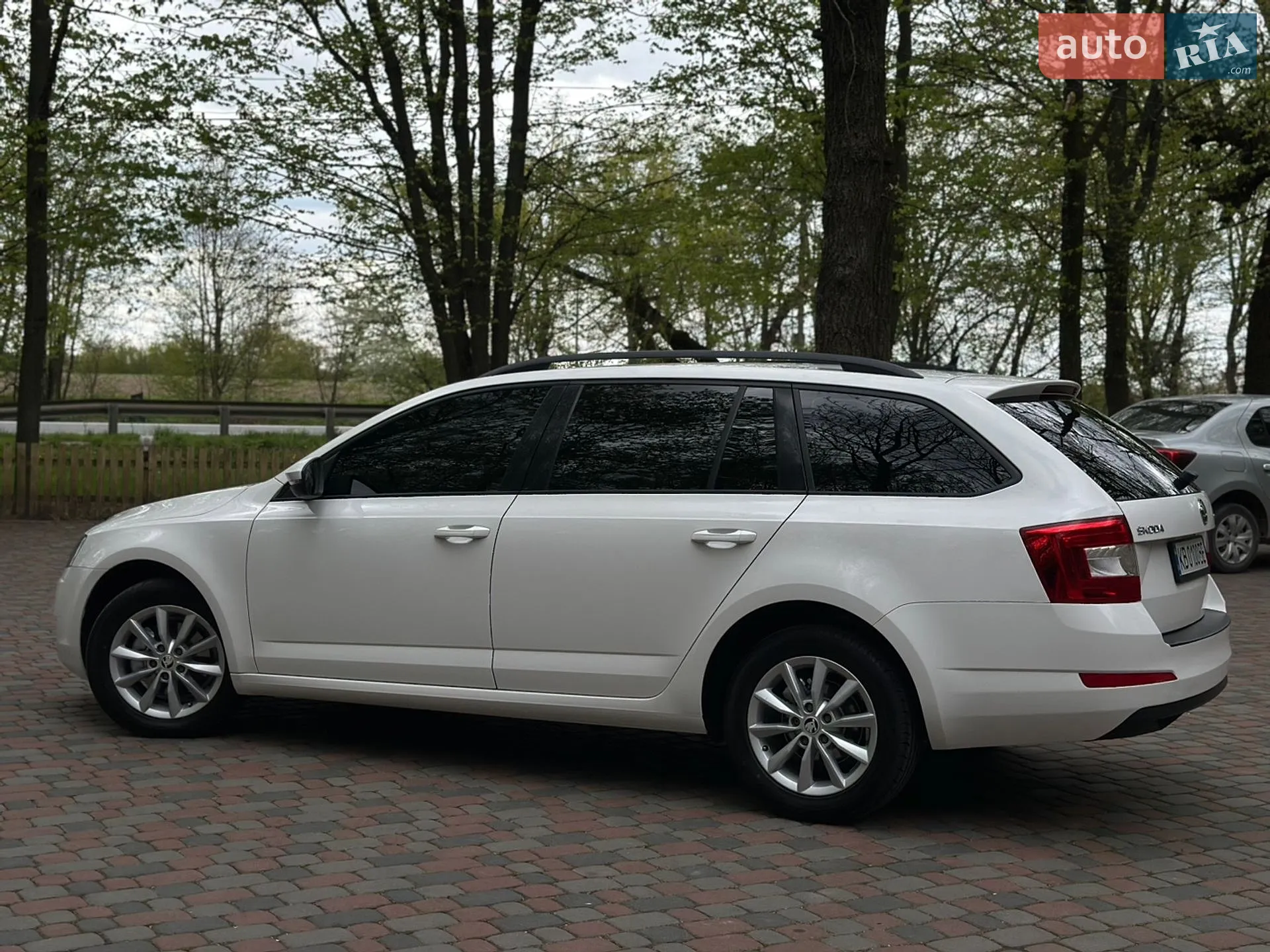 2014 Skoda Octavia - мініатюра 12