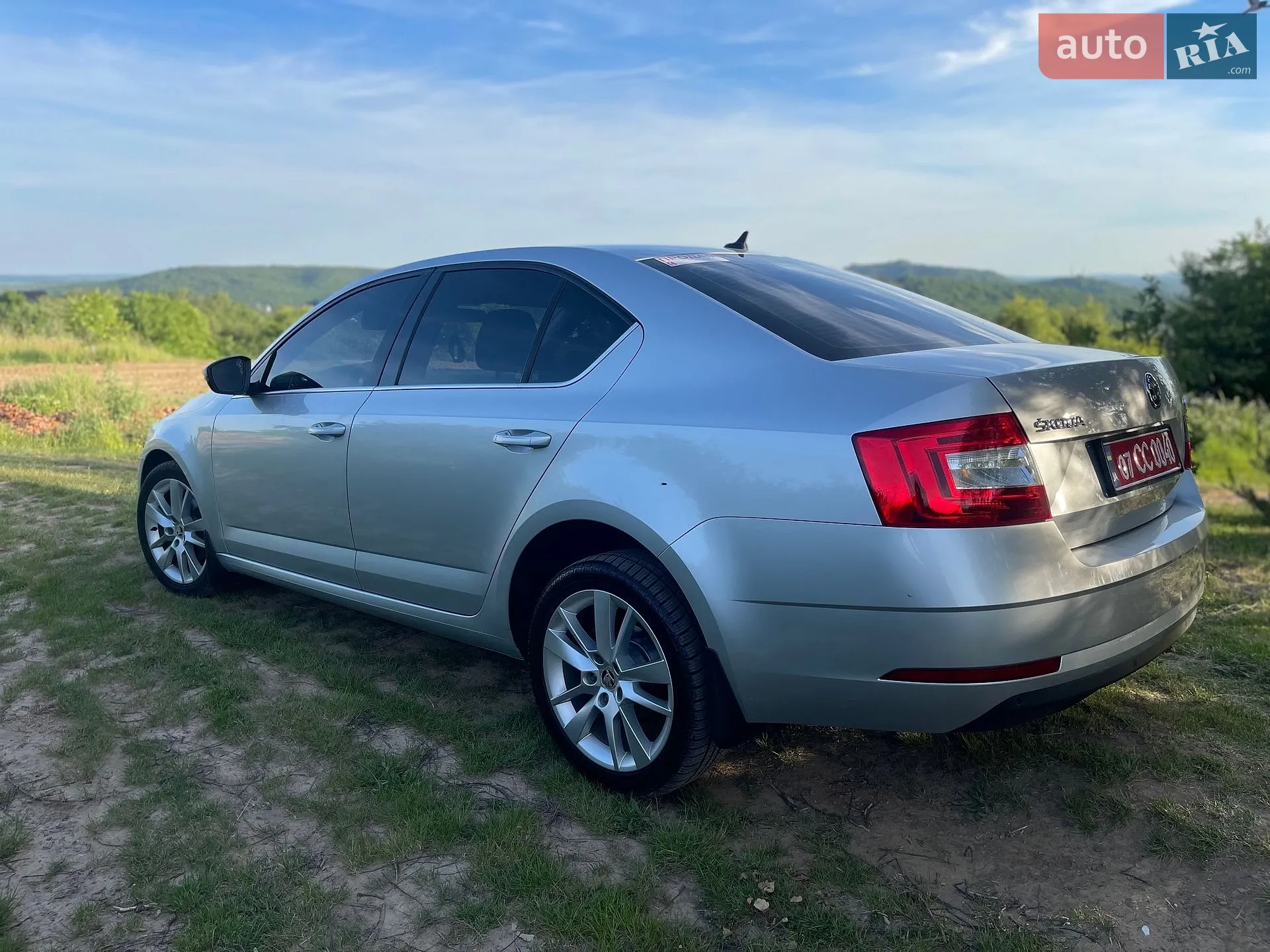 2017 Skoda Octavia - мініатюра 8