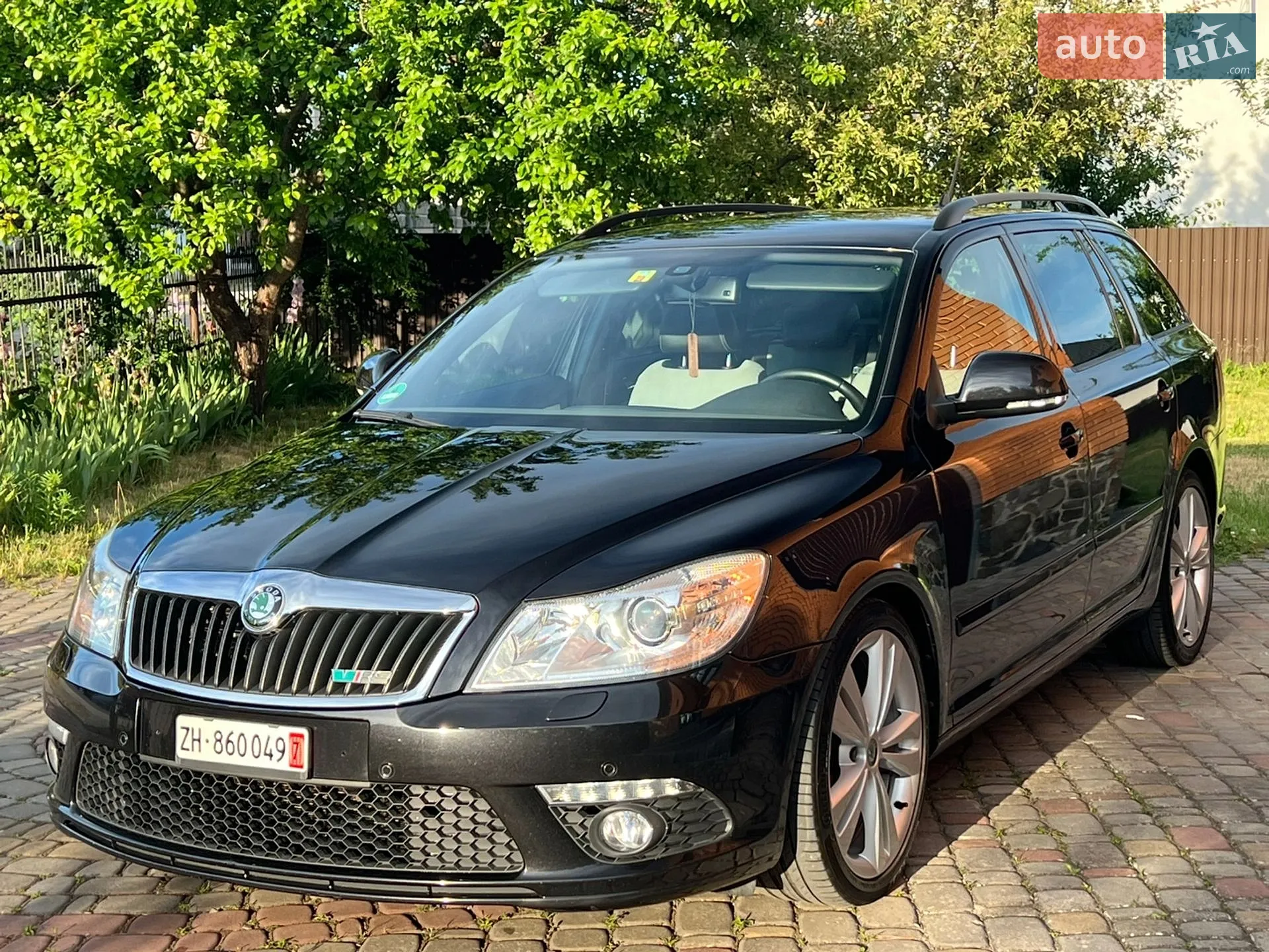2010 Skoda Octavia - мініатюра 27