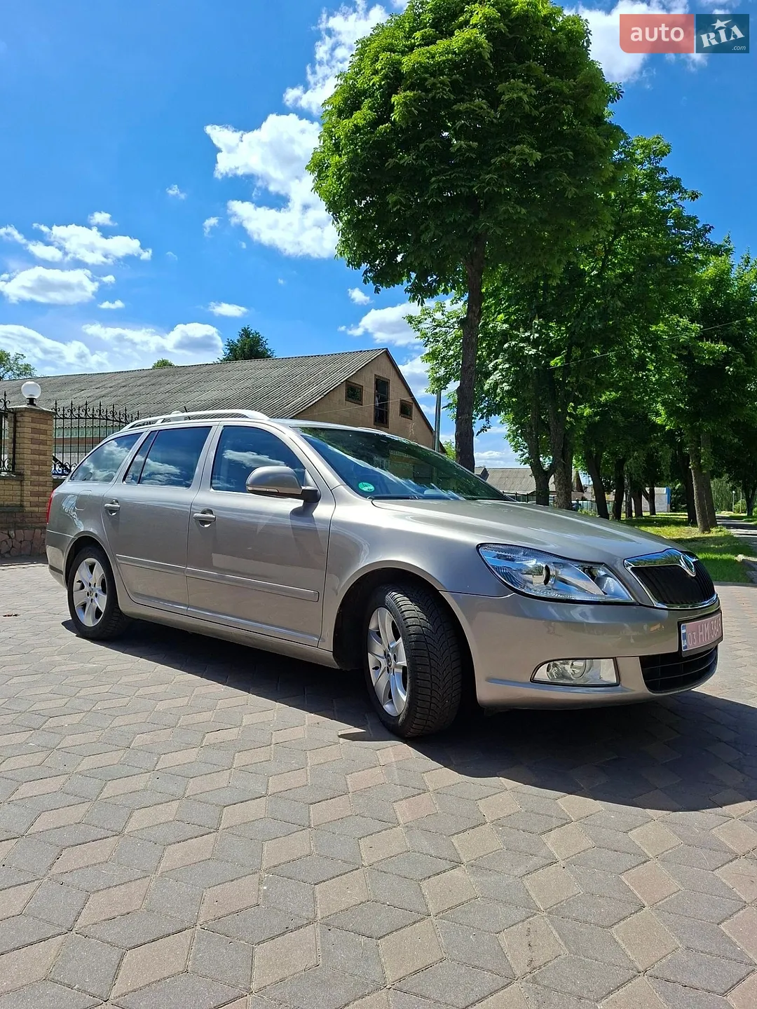 2011 Skoda Octavia - мініатюра 11