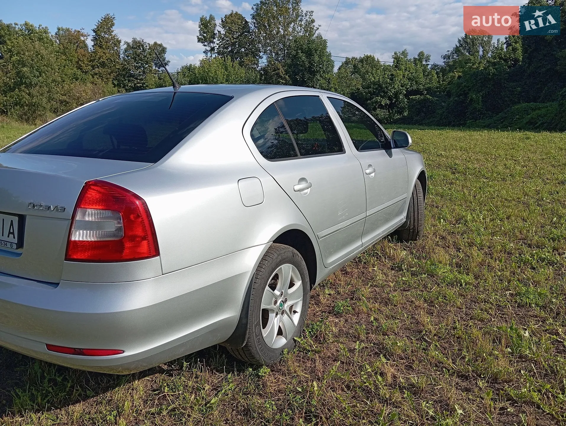 2010 Skoda Octavia - мініатюра 6