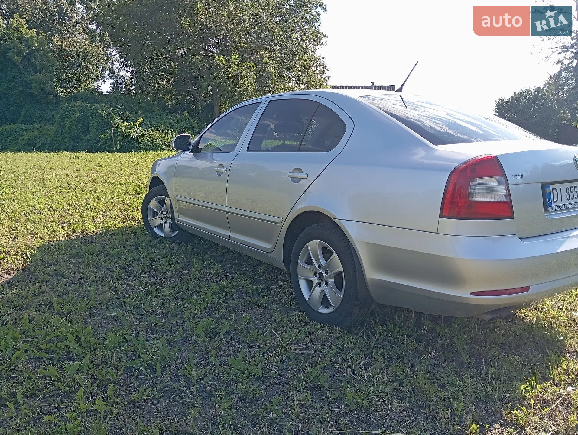 2010 Skoda Octavia - мініатюра 8