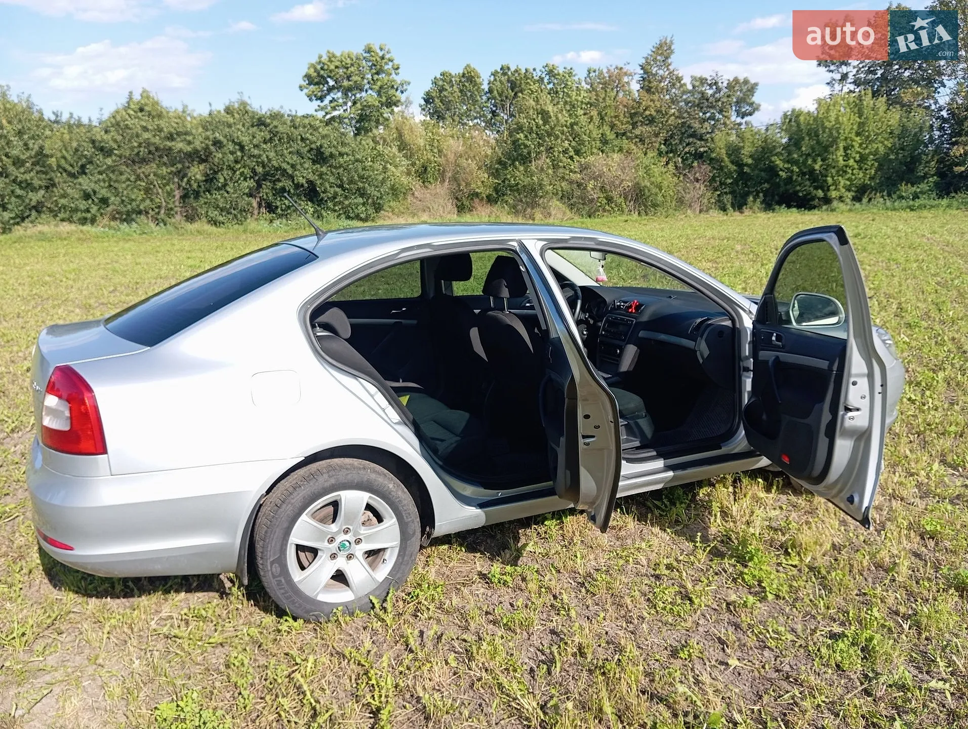 2010 Skoda Octavia - мініатюра 24