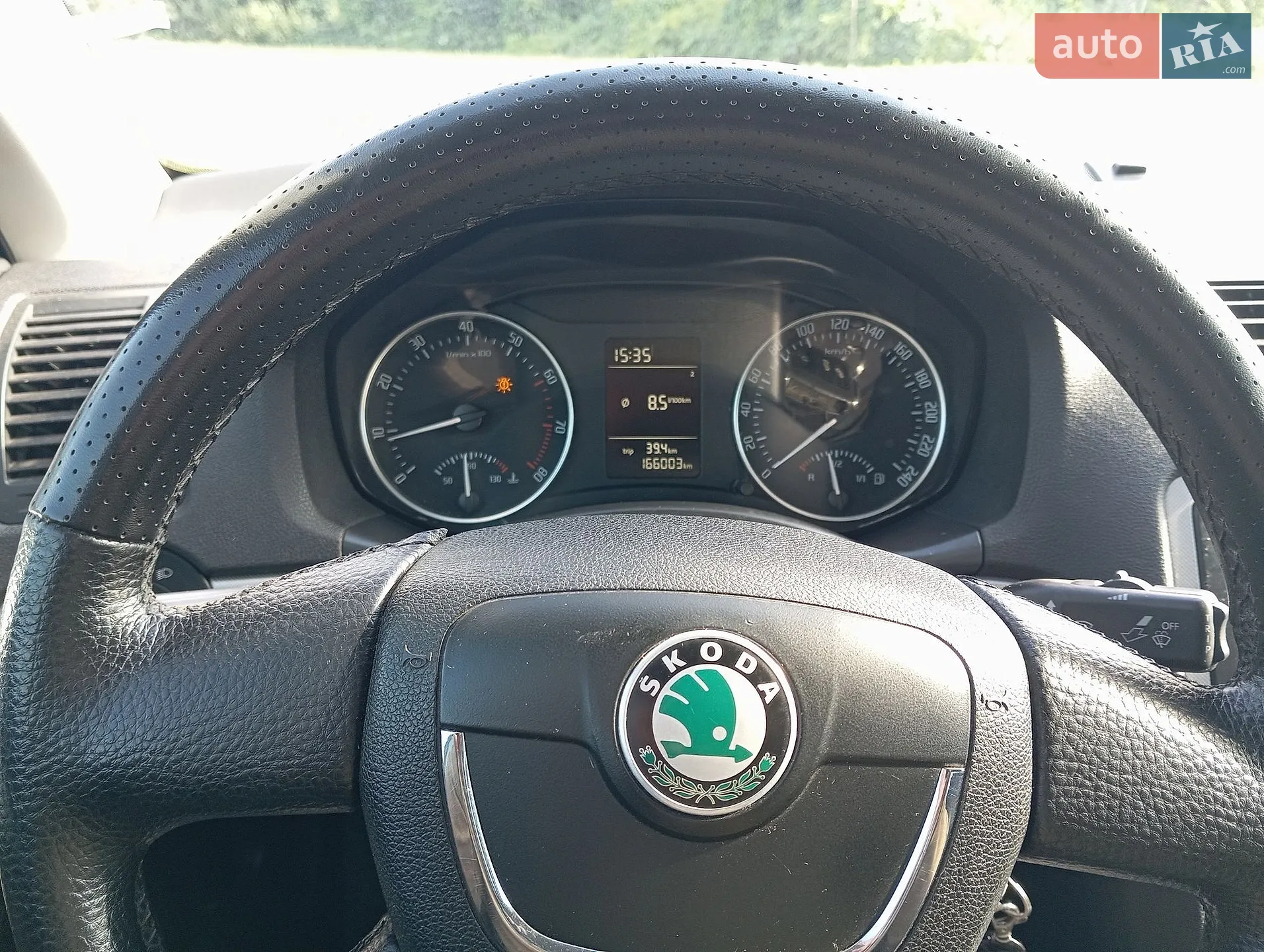 2010 Skoda Octavia - мініатюра 23