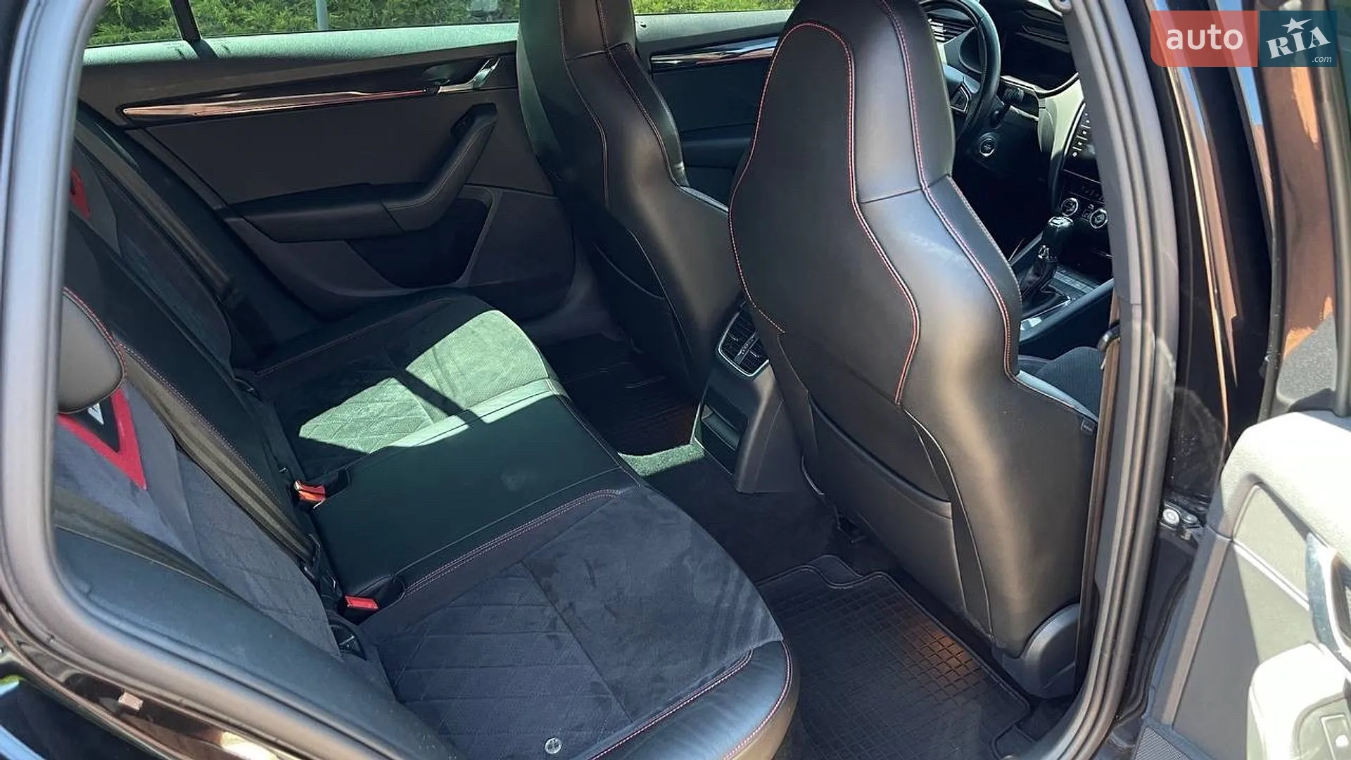 2019 Skoda Octavia - мініатюра 5