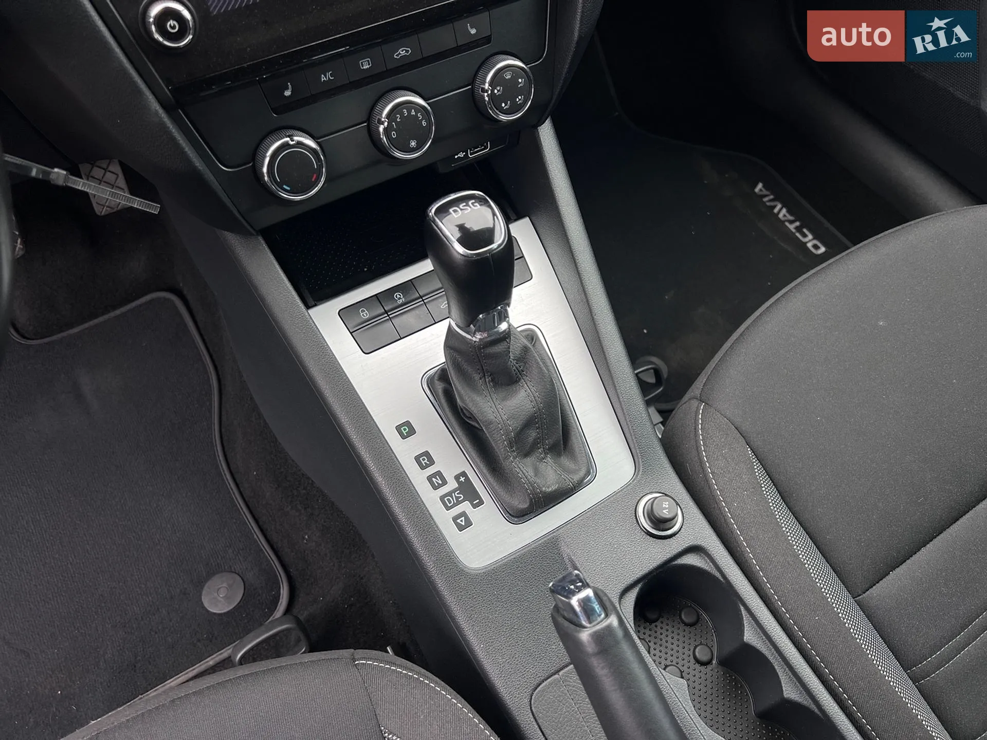 2019 Skoda Octavia - мініатюра 27