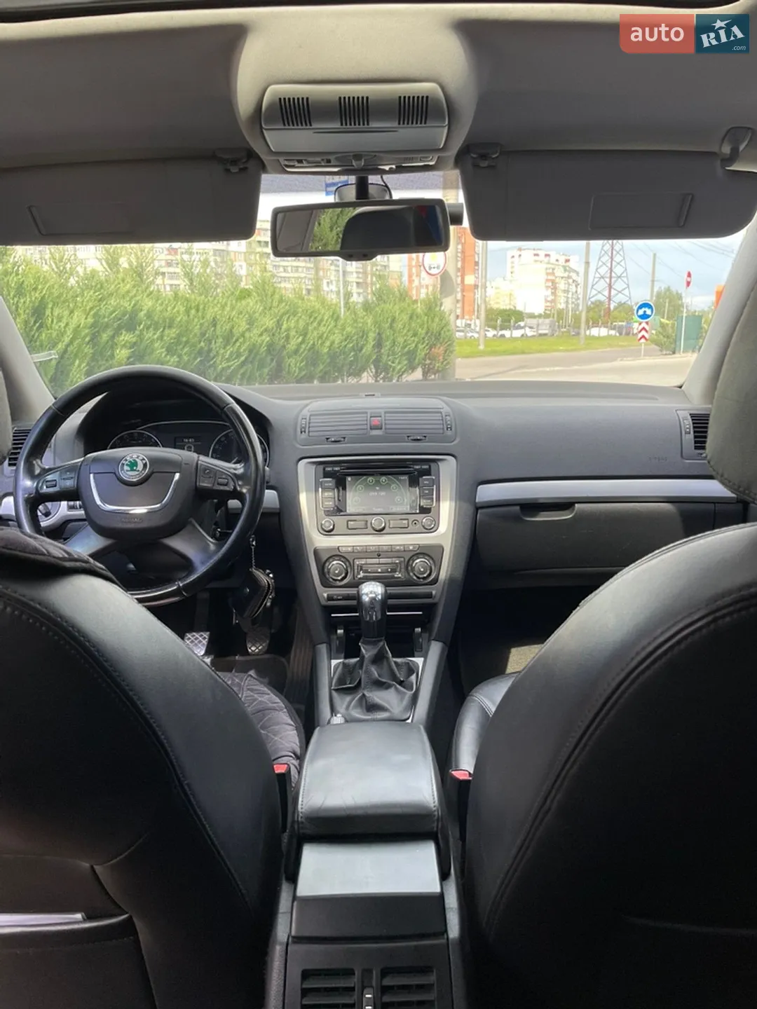2010 Skoda Octavia - мініатюра 6