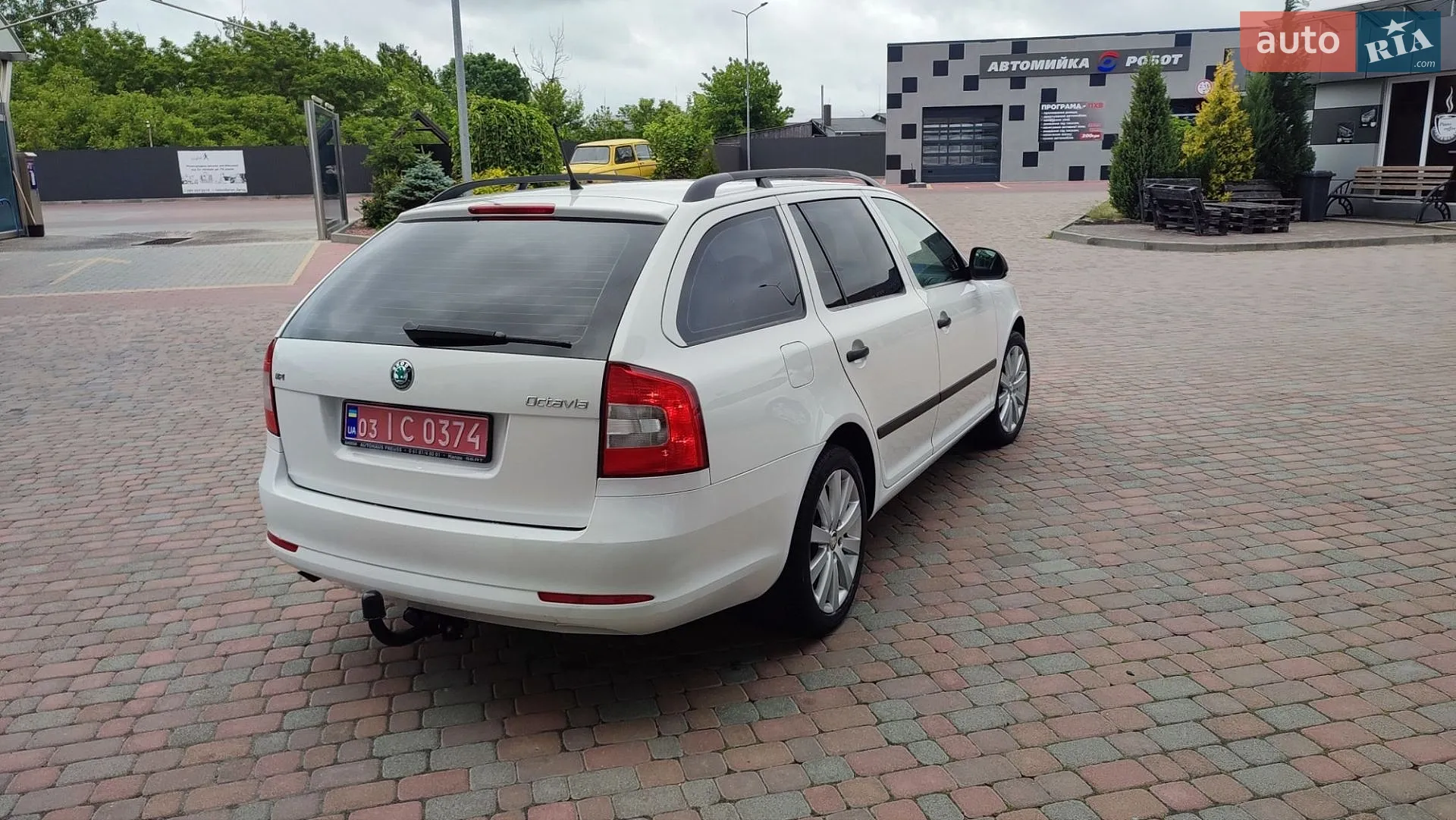 2011 Skoda Octavia - мініатюра 26