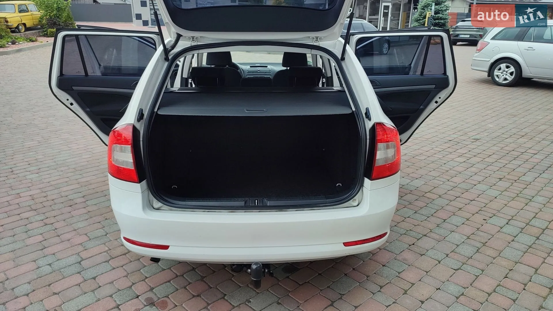 2011 Skoda Octavia - мініатюра 73