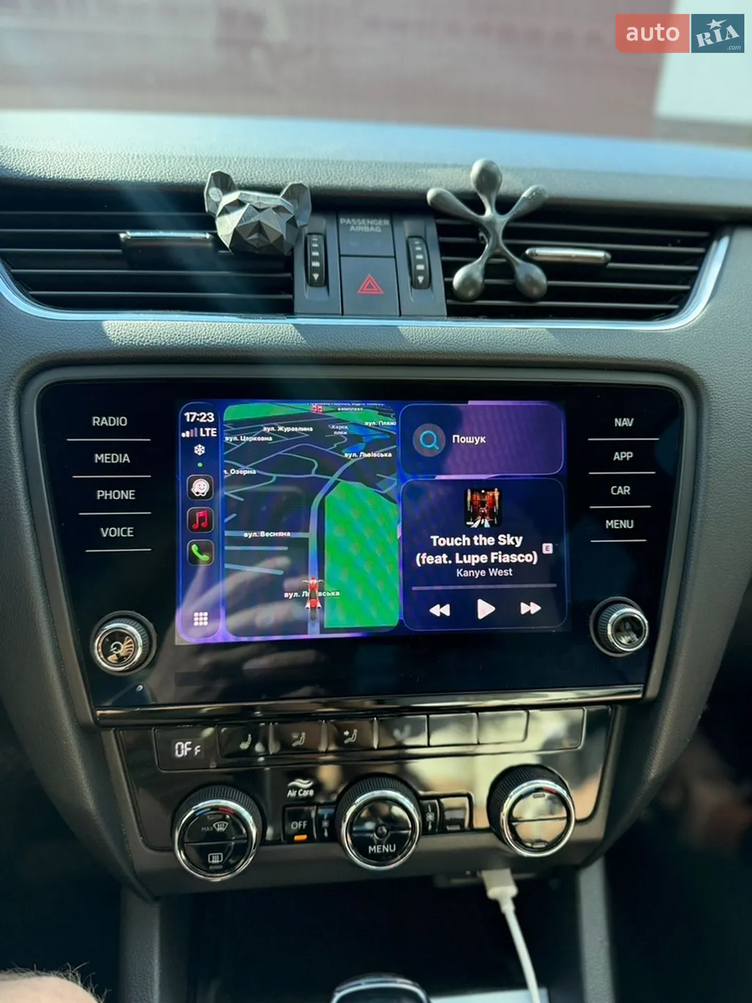 2019 Skoda Octavia - мініатюра 19