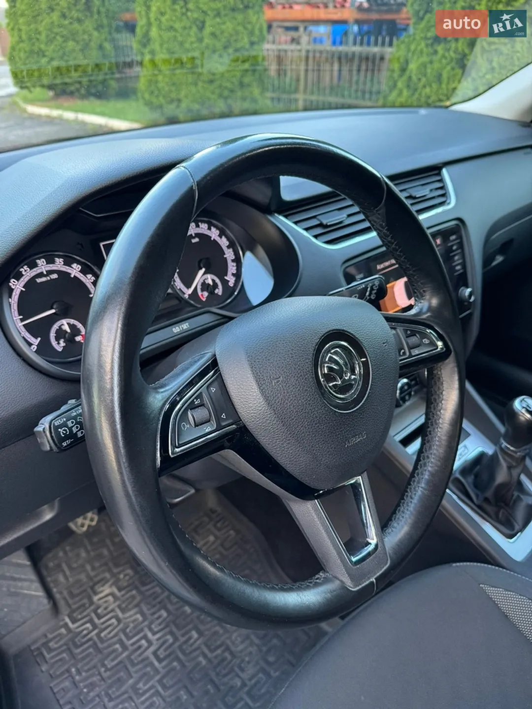 2017 Skoda Octavia - мініатюра 10