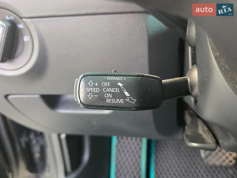 Skoda Octavia 2016 VIN TMBJJ7NE7G0201080 фото оголошення 14 з 64
