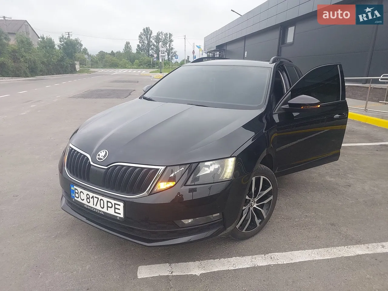 2016 Skoda Octavia - мініатюра 16