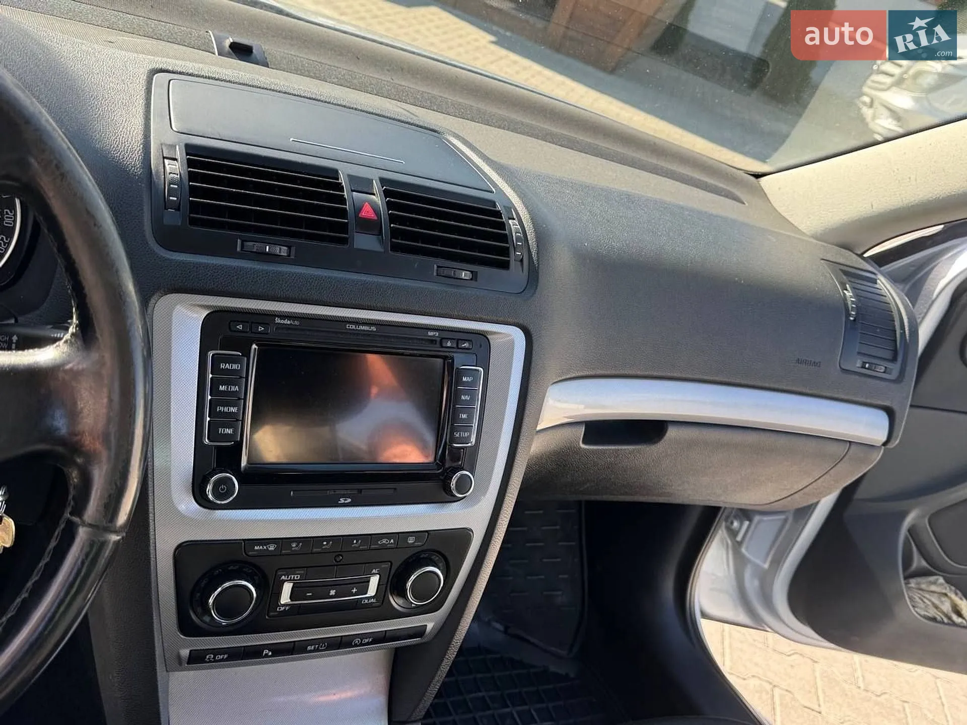 2012 Skoda Octavia - мініатюра 20