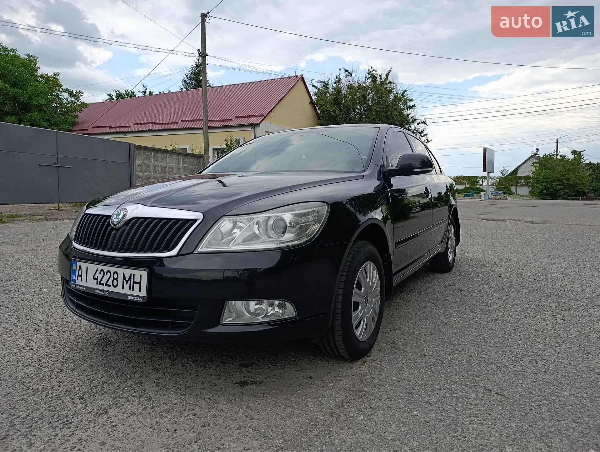 2011 Skoda Octavia - мініатюра 2