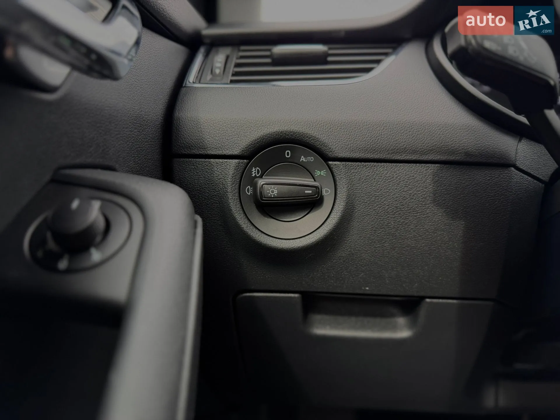 2018 Skoda Octavia - мініатюра 69