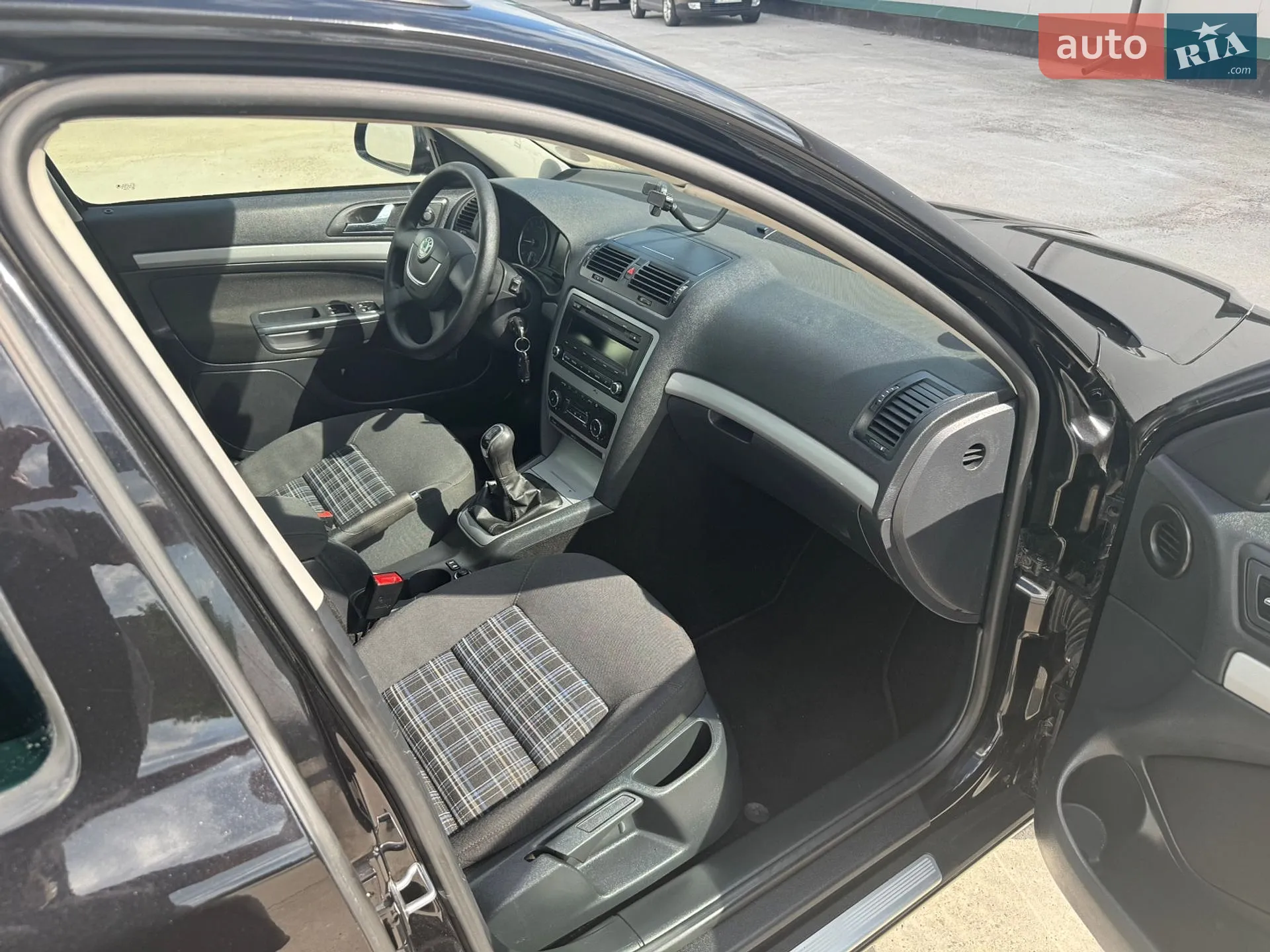 2013 Skoda Octavia - мініатюра 25