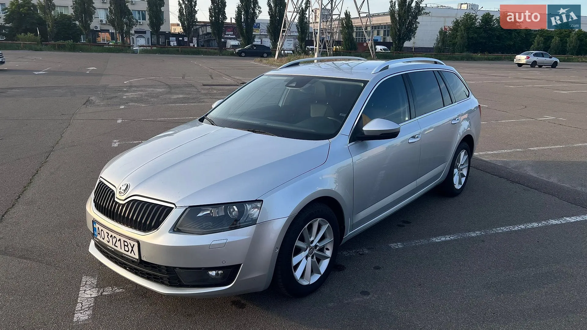2015 Skoda Octavia - фото 1