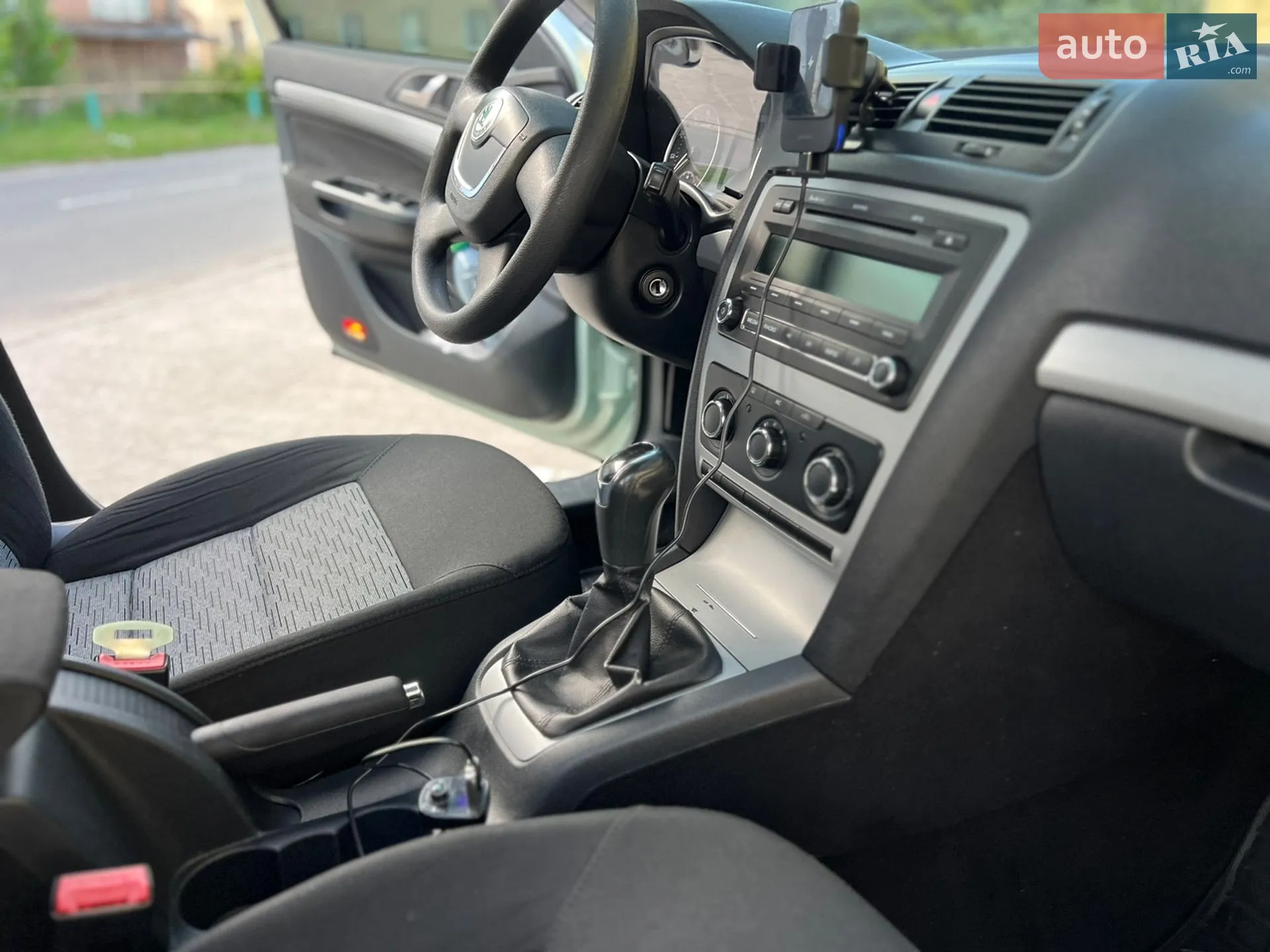 2012 Skoda Octavia - мініатюра 44