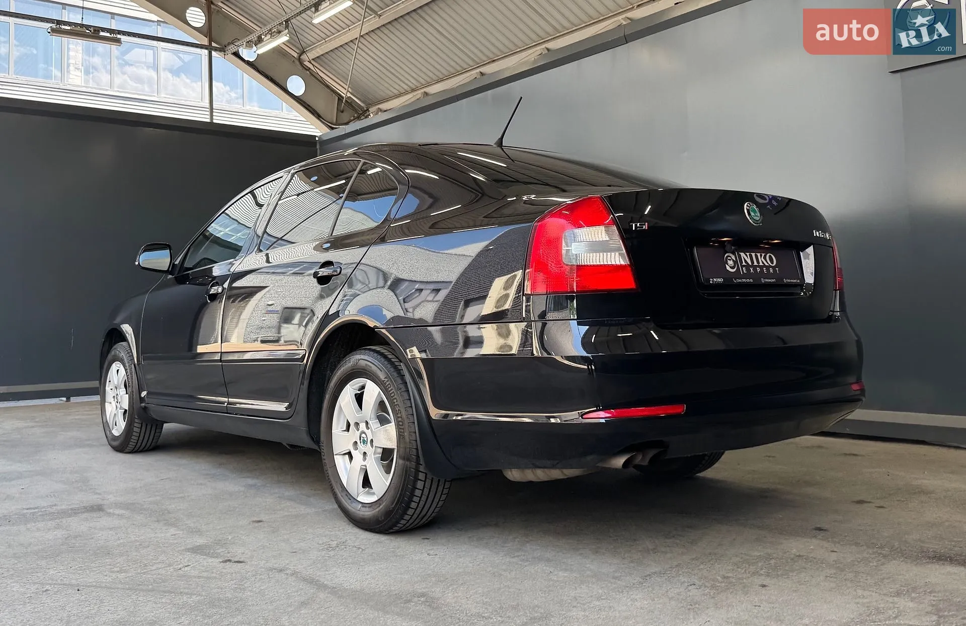 2011 Skoda Octavia - мініатюра 8