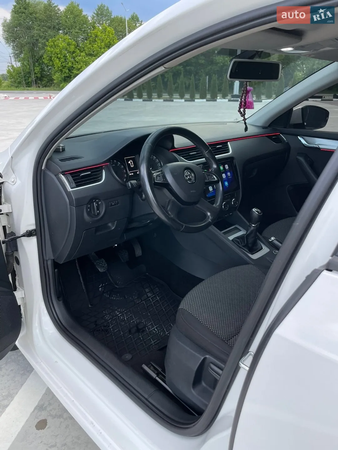 2013 Skoda Octavia - мініатюра 18