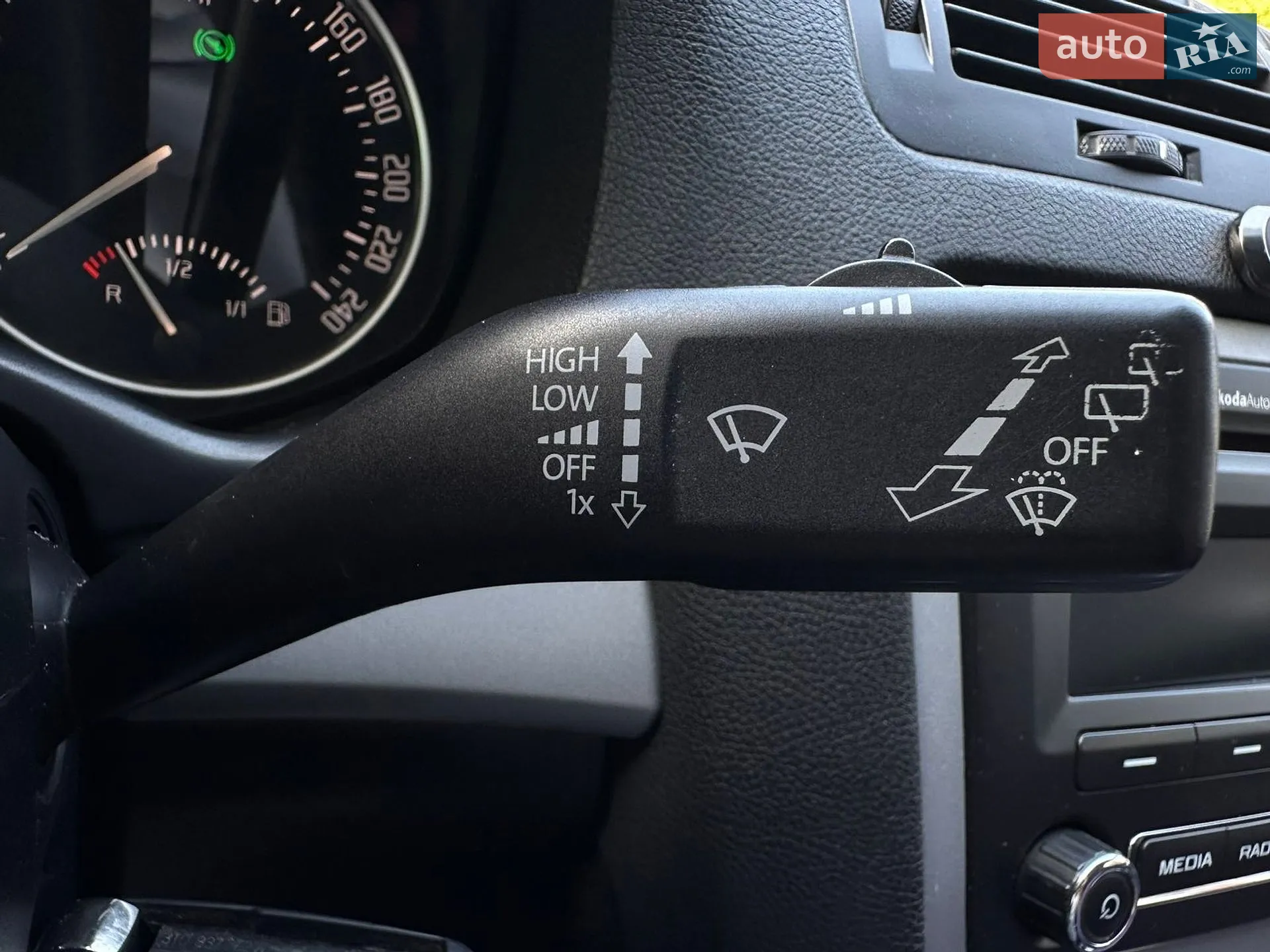 2013 Skoda Octavia - мініатюра 19
