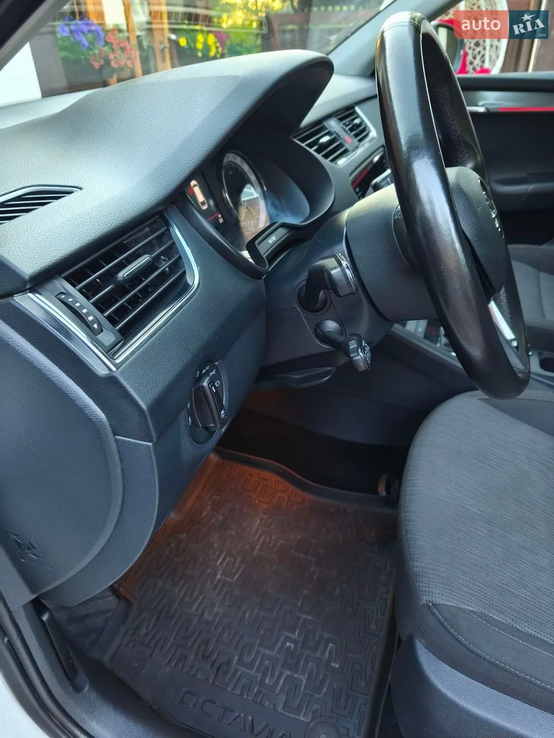 2020 Skoda Octavia - мініатюра 30