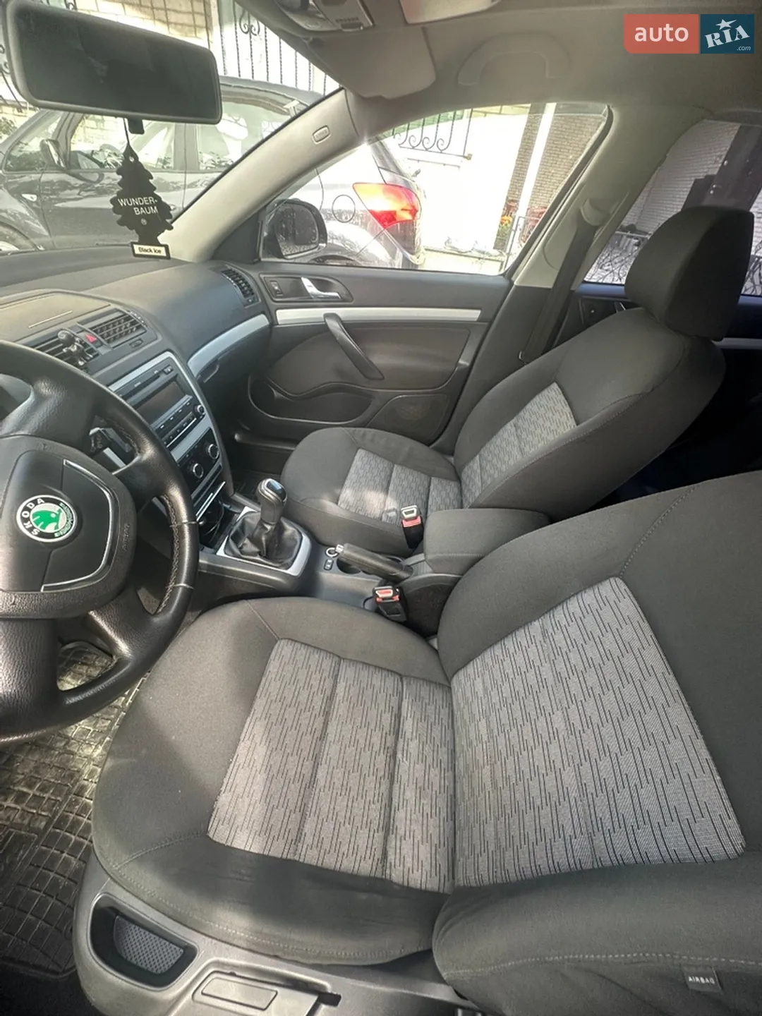 2011 Skoda Octavia - мініатюра 20