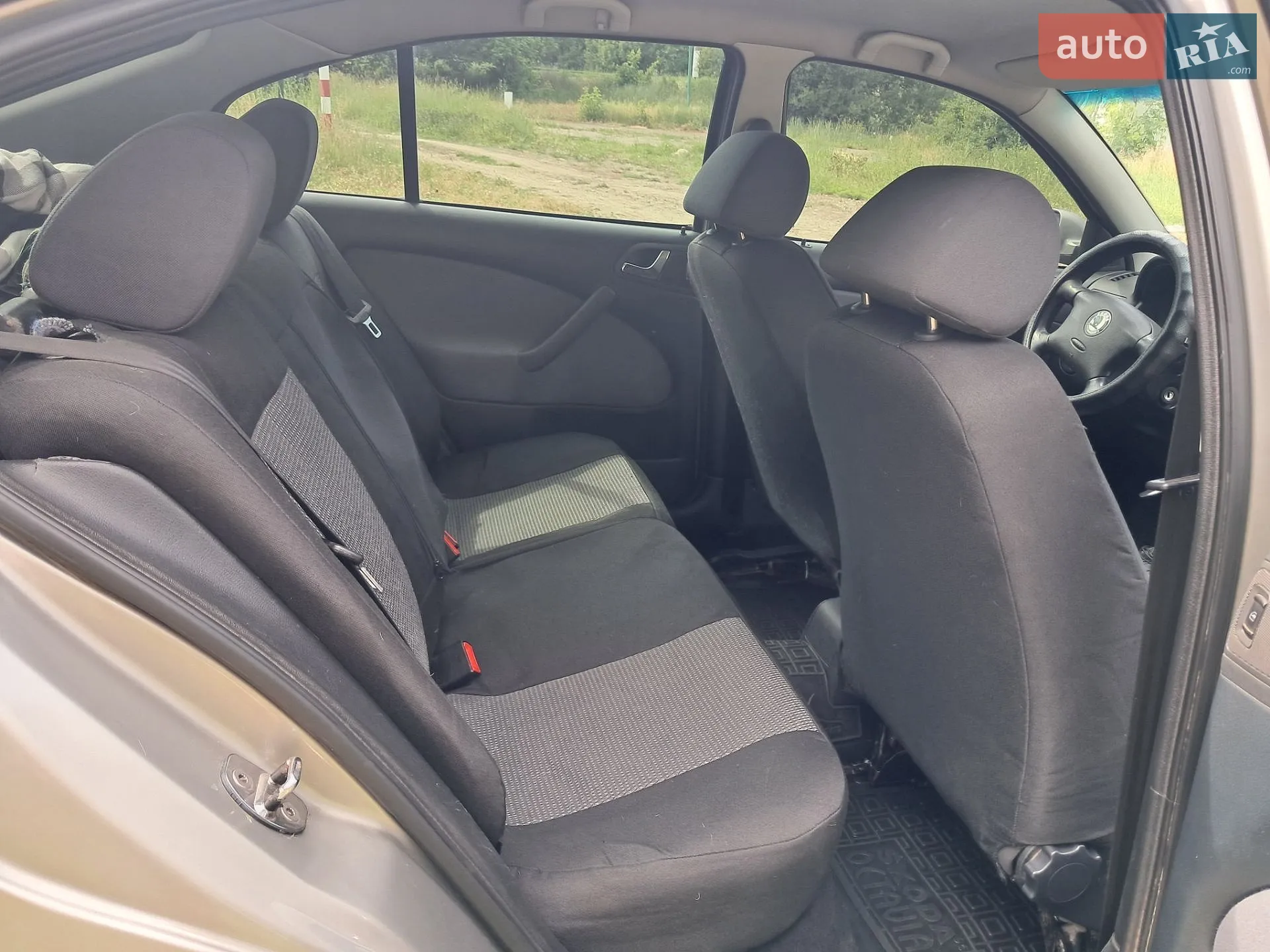 Skoda Octavia 2007 VIN TMBDX41U88B008384 фото оголошення 4 з 12