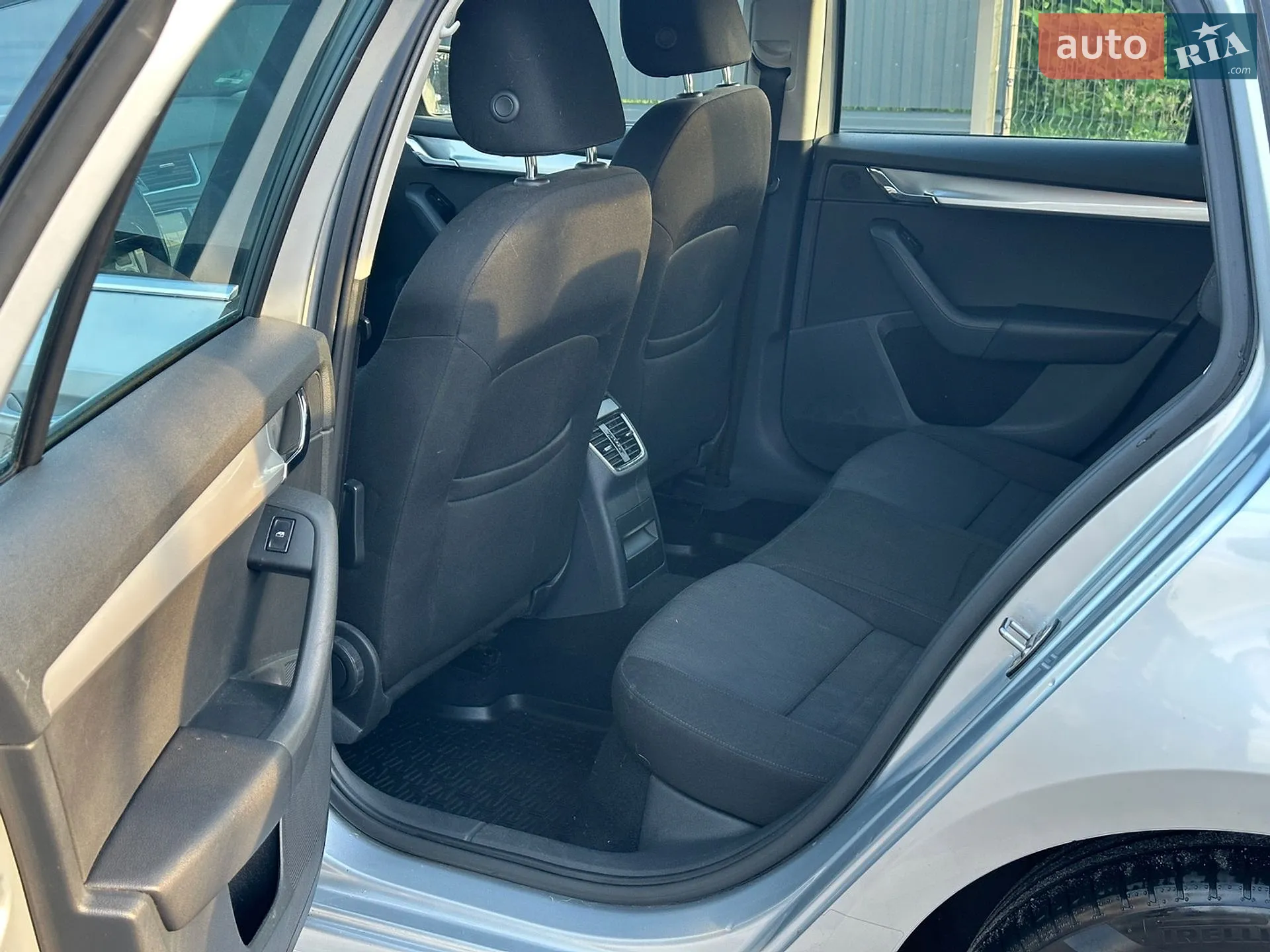 2015 Skoda Octavia - мініатюра 13