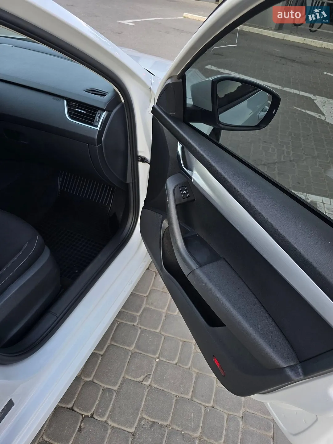 2018 Skoda Octavia - мініатюра 28