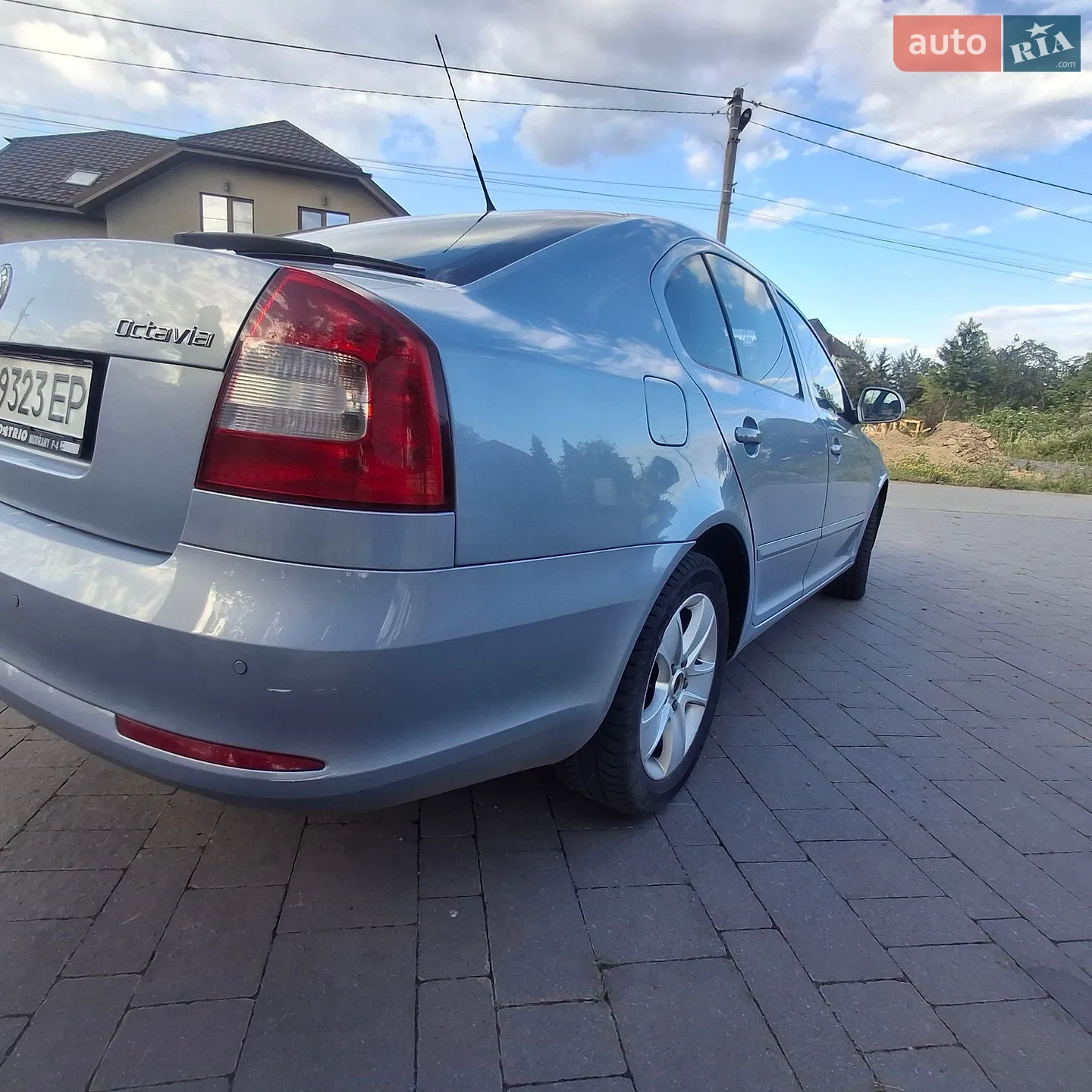 2010 Skoda Octavia - мініатюра 5