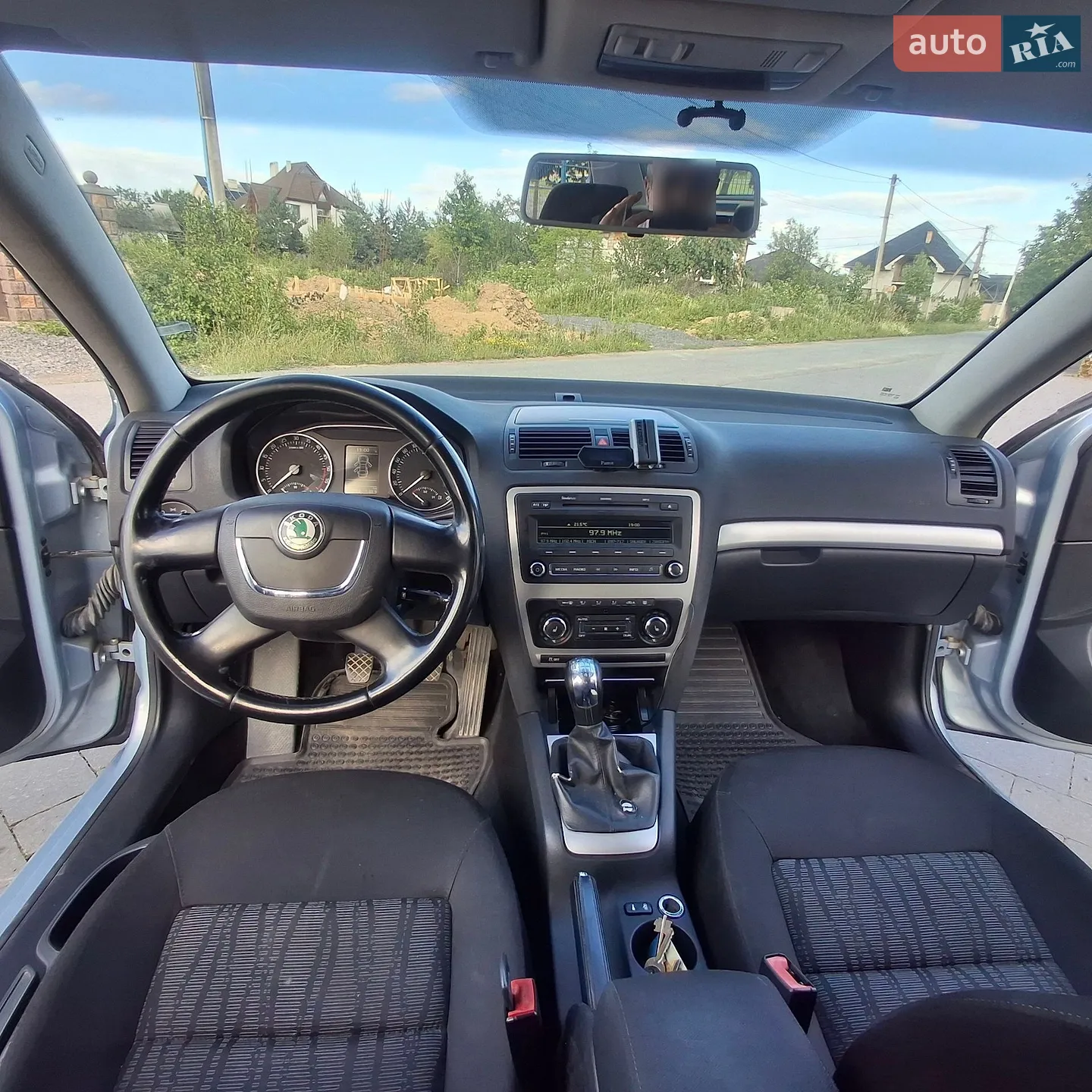 2010 Skoda Octavia - мініатюра 12