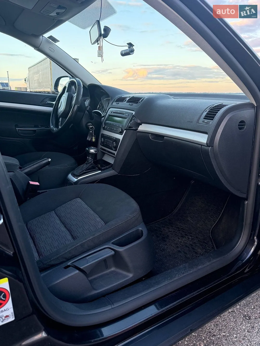 2011 Skoda Octavia - мініатюра 24